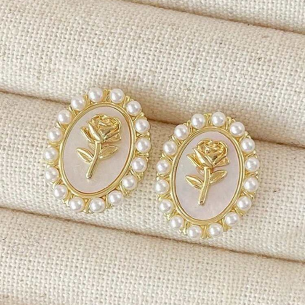 Vintage Elegant Gold and White Rose Earrings - Picture 2 of 5